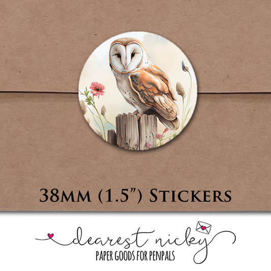 Barn Owl on Post Envelope Seals - Set of 30 Stickers